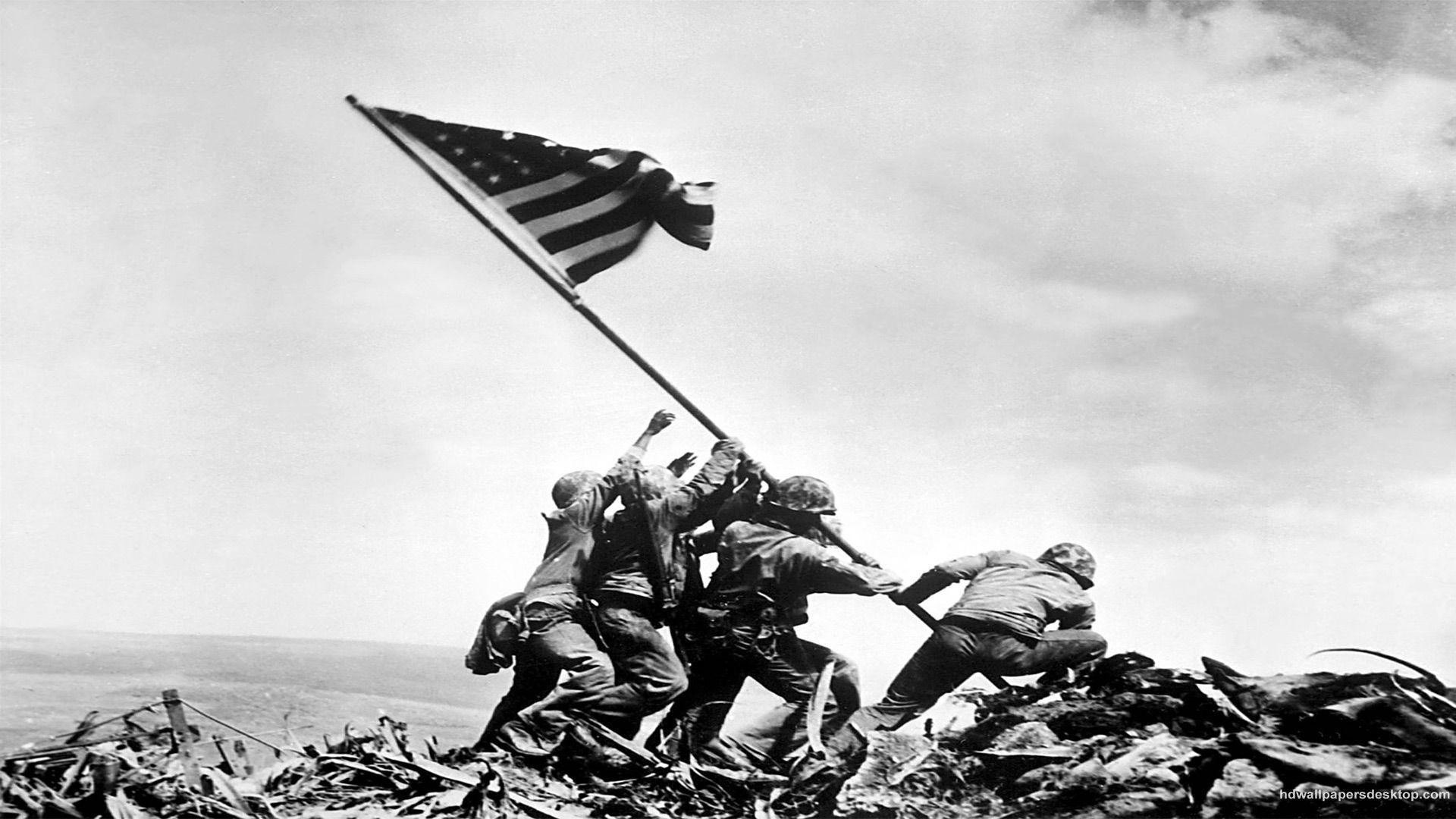 Marines-Iwo Jima