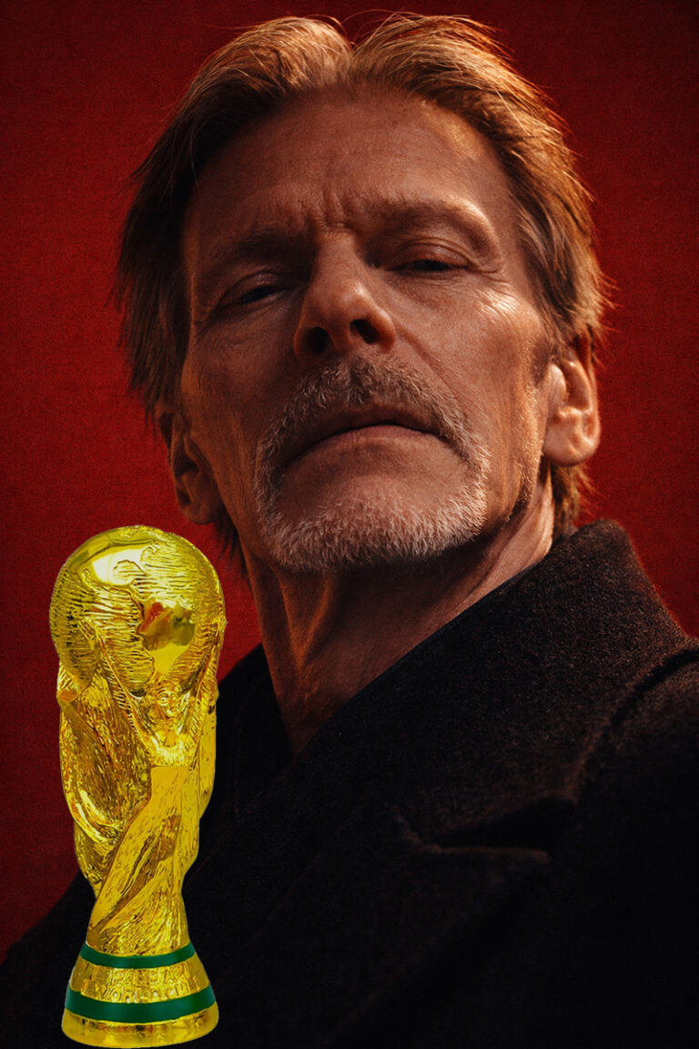 Paul-World Cup Trophy
